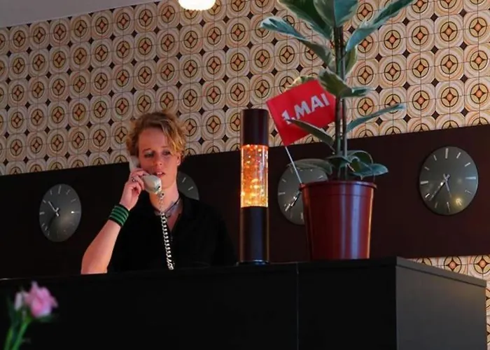 Hostal Ostel - Ddr Berlín