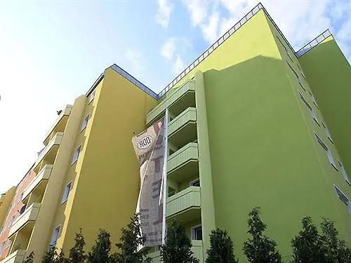 Ostel - Ddr Hostal Berlín