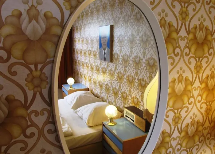 Ostel - Ddr Hostal *