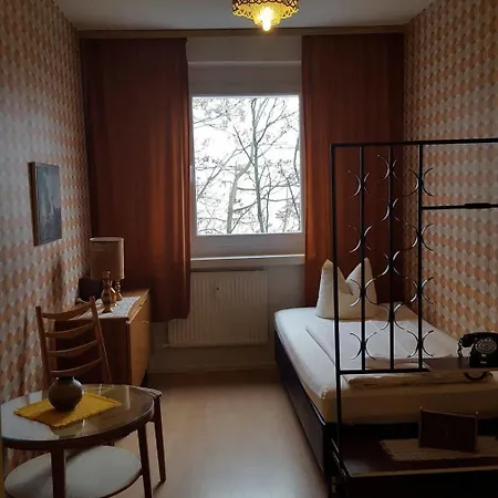 Hostel Ostel - Ddr Berlin